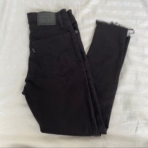 Levi’s wedgie skinny jeans